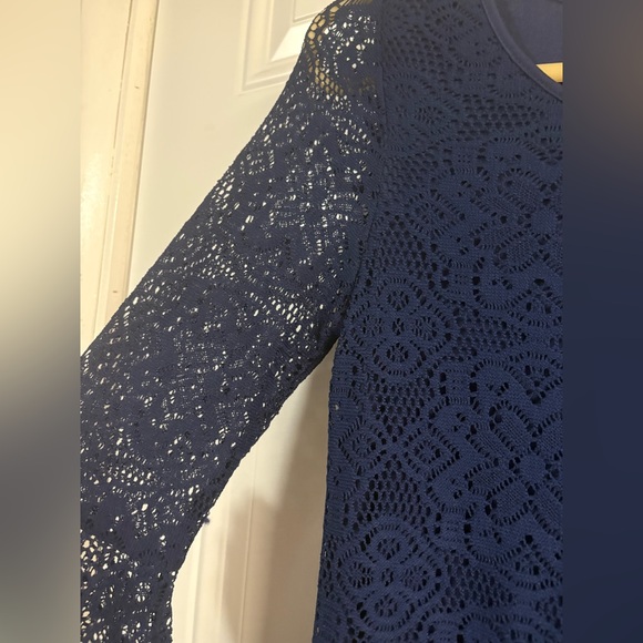 Elegant Navy Lace Dress✨ - Picture 5 of 8